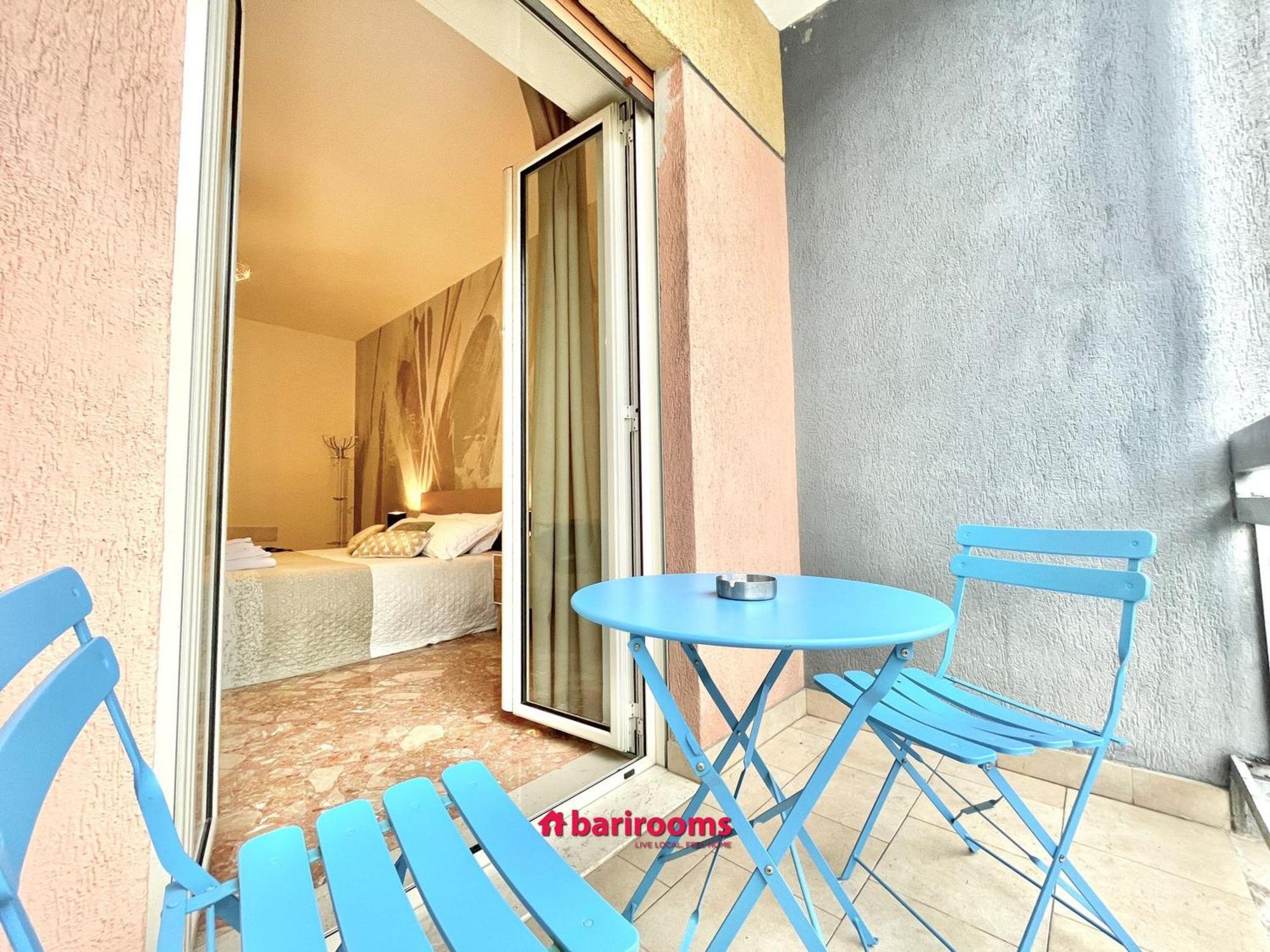 Barirooms Piccinni Exteriér fotografie