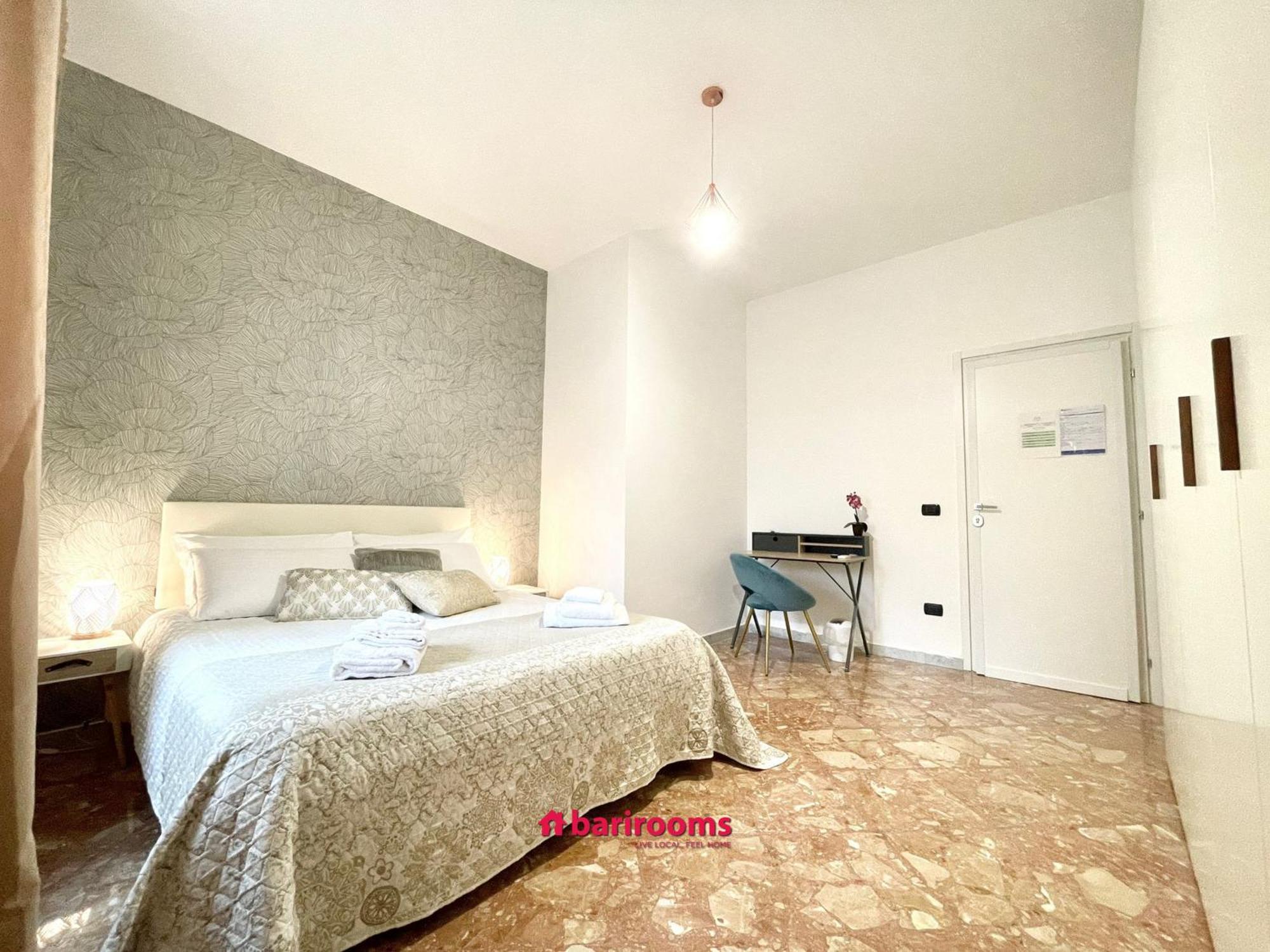 Barirooms Piccinni Exteriér fotografie