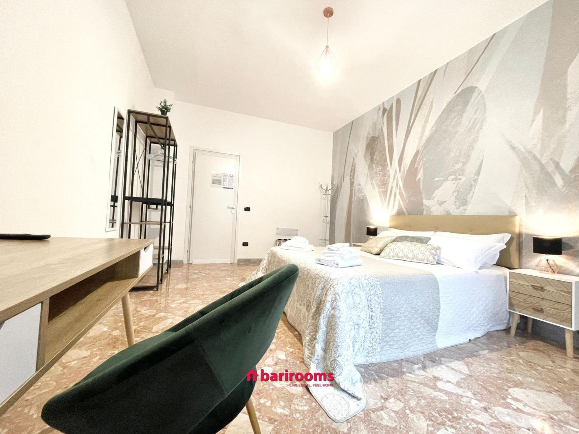 Barirooms Piccinni Exteriér fotografie